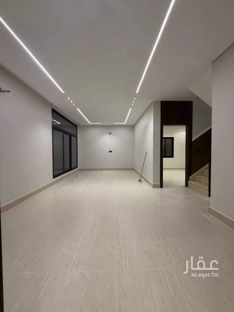 فيلا للبيع في شارع منيفه, حي ضاحية الملك فهد, مدينة الدمام, المنطقة الشرقية 12