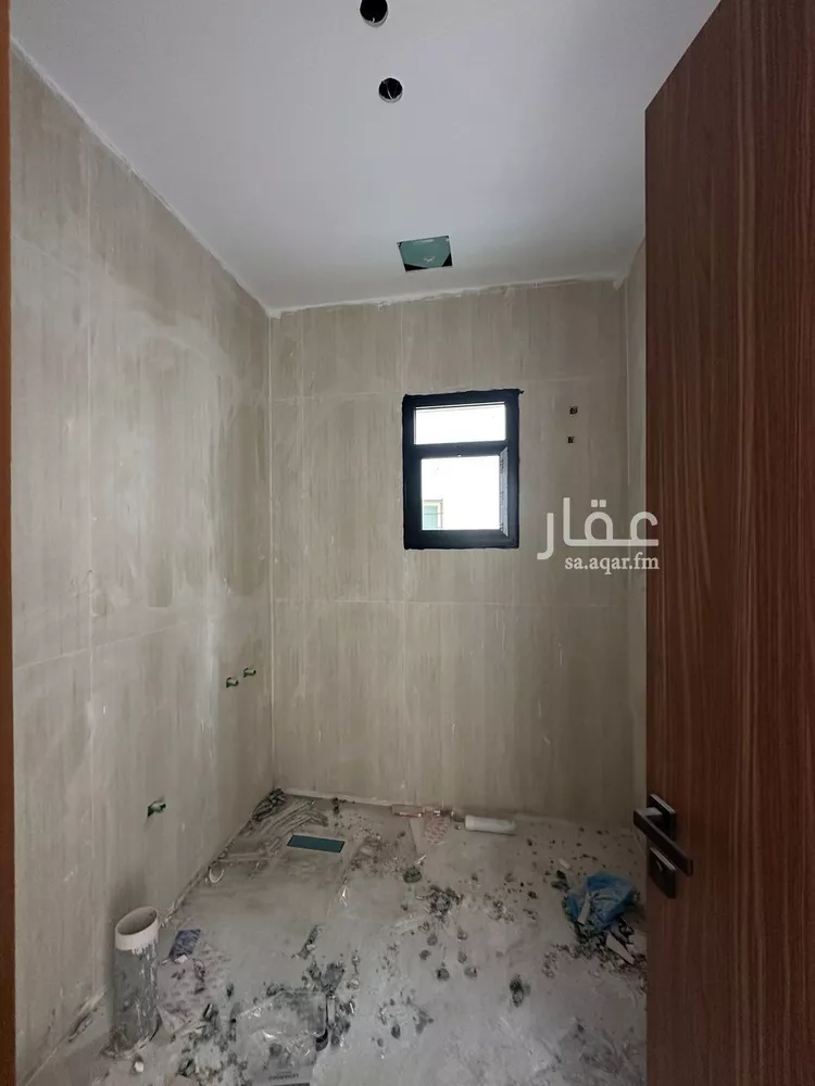 فيلا للبيع في شارع ضرار بن الخطاب, حي ضاحية الملك فهد, مدينة الدمام, المنطقة الشرقية صورة 4