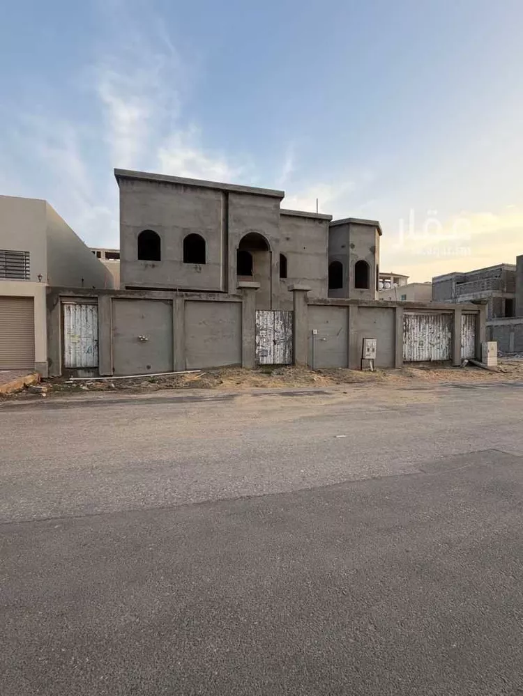 فيلا للبيع في شارع ليلى السدوسية, حي الأمانة, مدينة الدمام, المنطقة الشرقية صورة 2