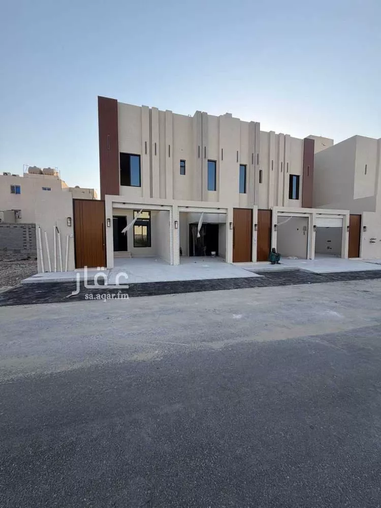 فيلا للبيع في شارع منيفه, حي ضاحية الملك فهد, مدينة الدمام, المنطقة الشرقية صورة 3