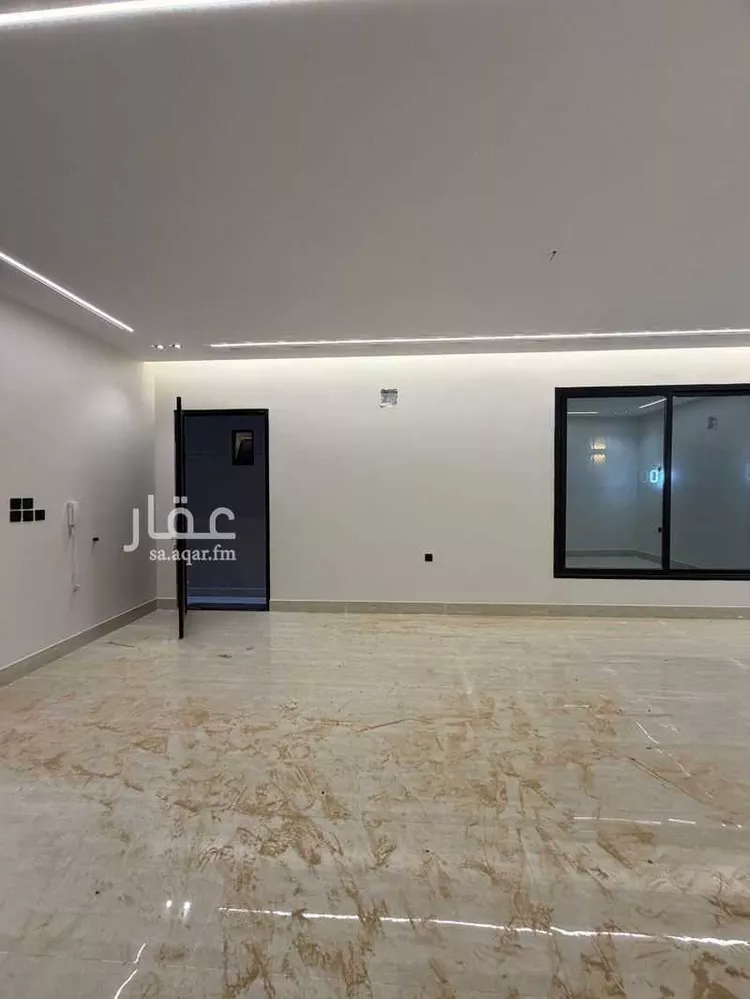 Apartment for Sale in Dammam King Fahd 17