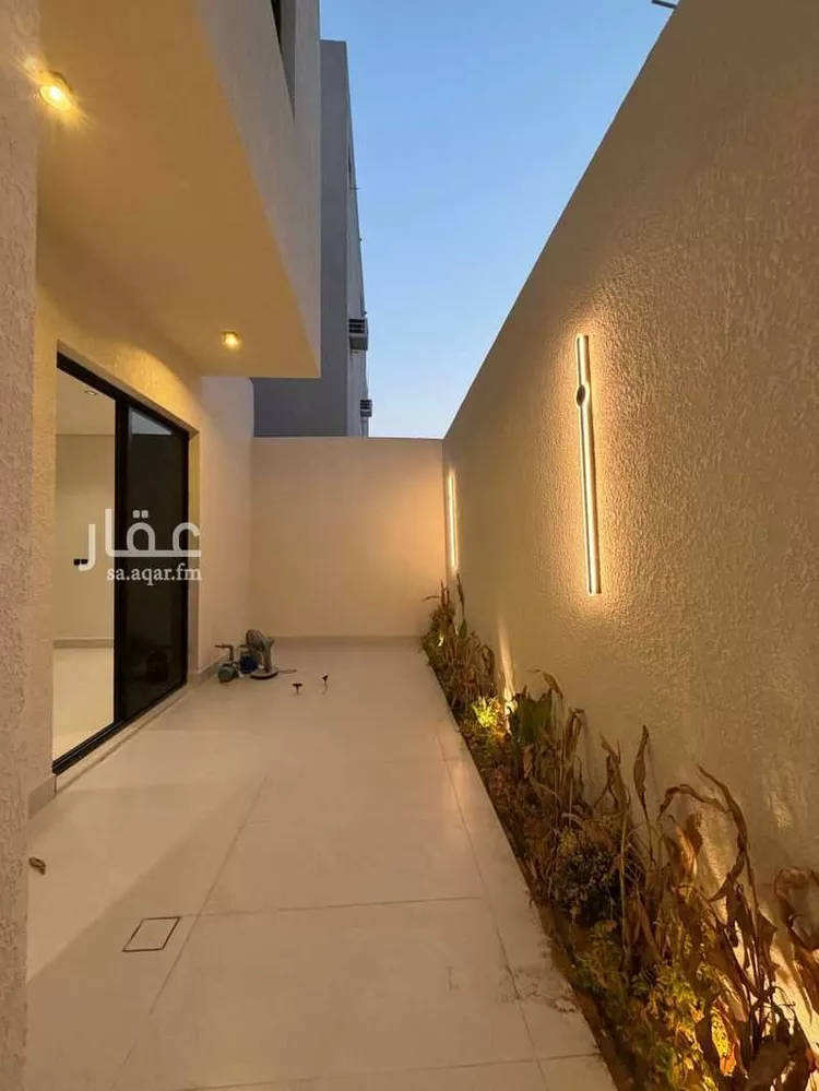 فيلا للبيع في شارع رجاء ابن ابي رجاء الباهلي, حي ضاحية الملك فهد, مدينة الدمام, المنطقة الشرقية