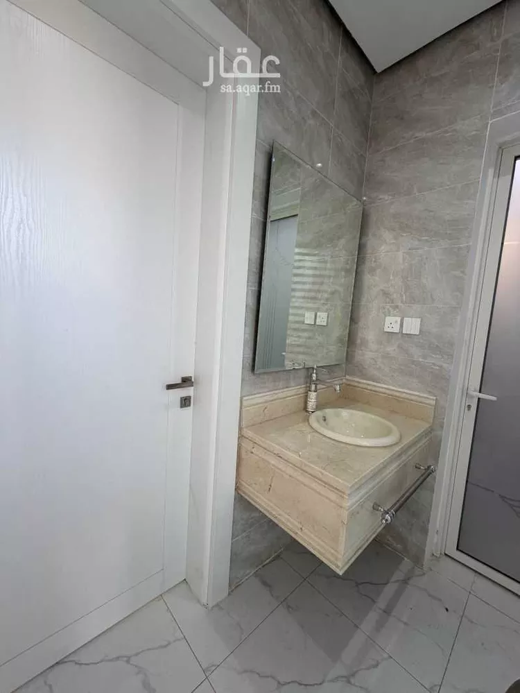 Apartment for Sale in Dammam King Fahd 25
