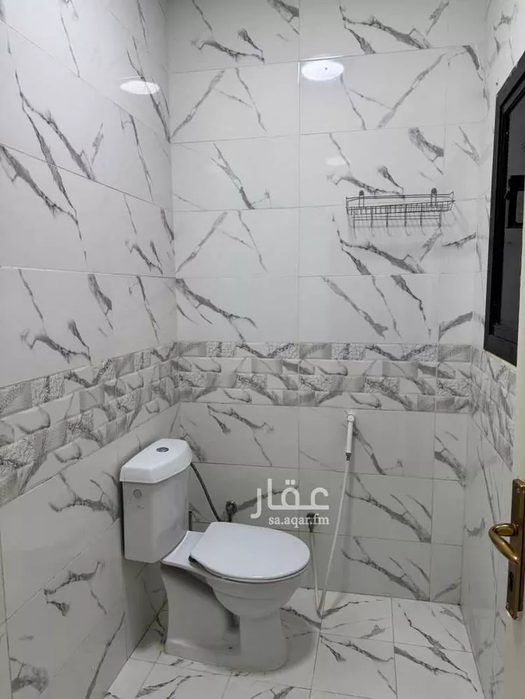 شقة للإيجار في شارع إبن الطرابلسي, حي الصفاء, مدينة جدة, منطقة مكة المكرمة صورة 4