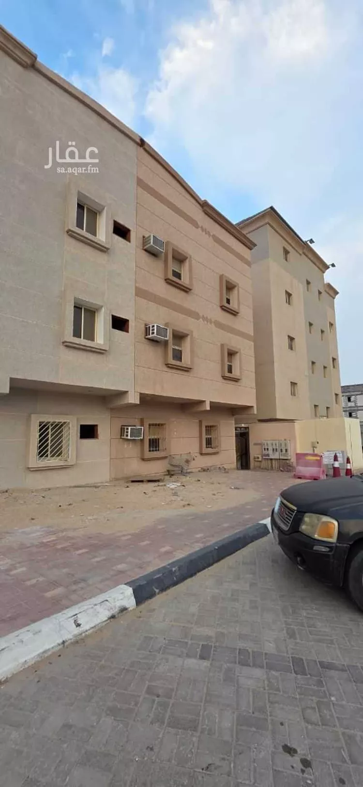 عمارة للبيع في شارع عين البحيرية, حي السلام الأول, مدينة الاحساء, المنطقة الشرقية صورة 2