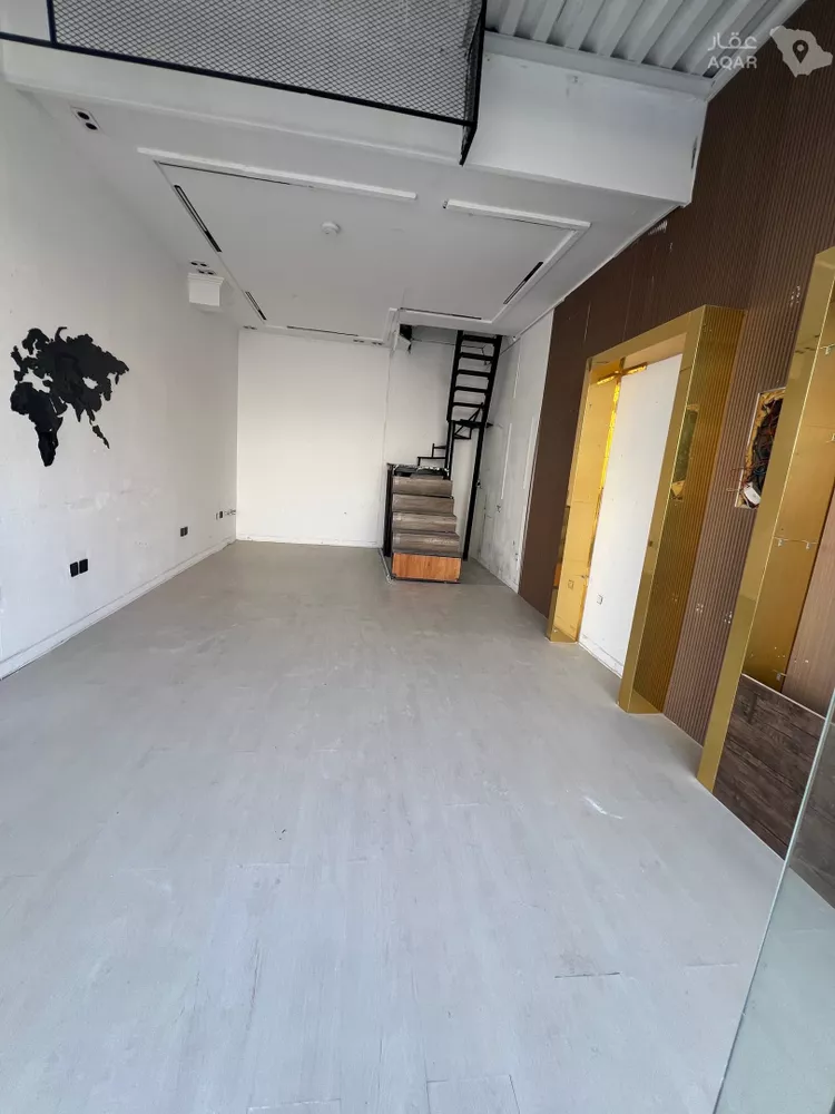 Shop for Rent in Jeddah Al Basateen