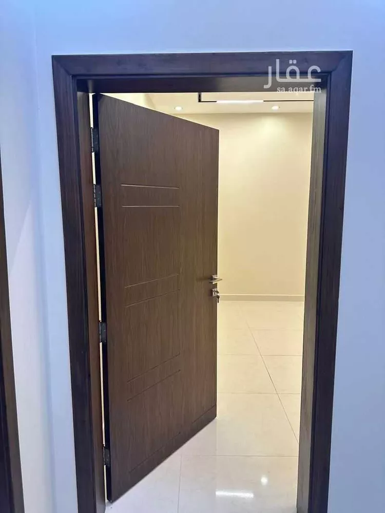 عمارة للإيجار في شارع ليه, حي الرياض, مدينة جدة, منطقة مكة المكرمة صورة 2