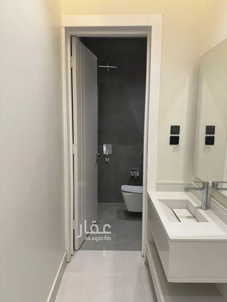 دور للبيع في حي النظيم, مدينة الرياض, منطقة الرياض 8