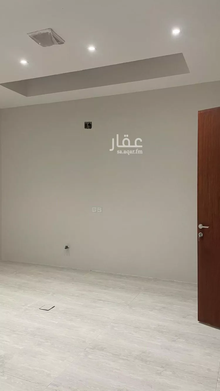 Floor for Sale in Riyadh Al Arid 6