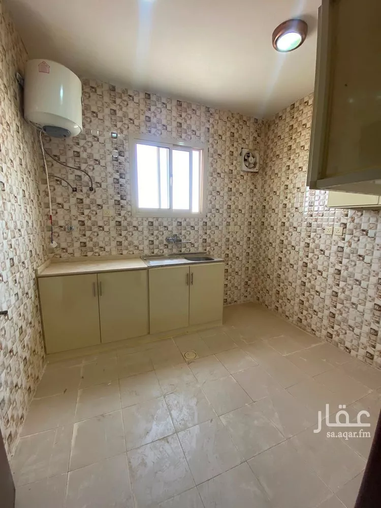 شقة للإيجار في شارع الملك خالد بن عبدالعزيز, حي النهضة, مدينة البكيرية, منطقة القصيم 21