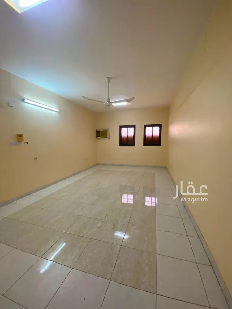 Floor for Rent in Al Bukayriyah Az Zuhur 18