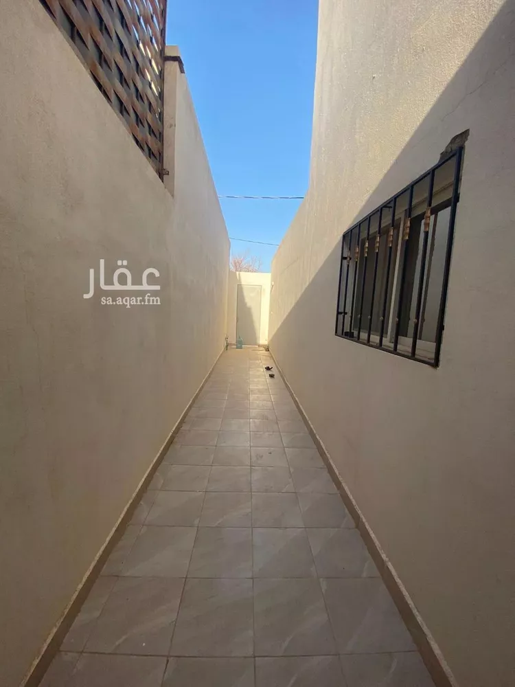 دور للإيجار في شارع زياد المكى, حي الرياض, مدينة البكيرية, منطقة القصيم صورة 3