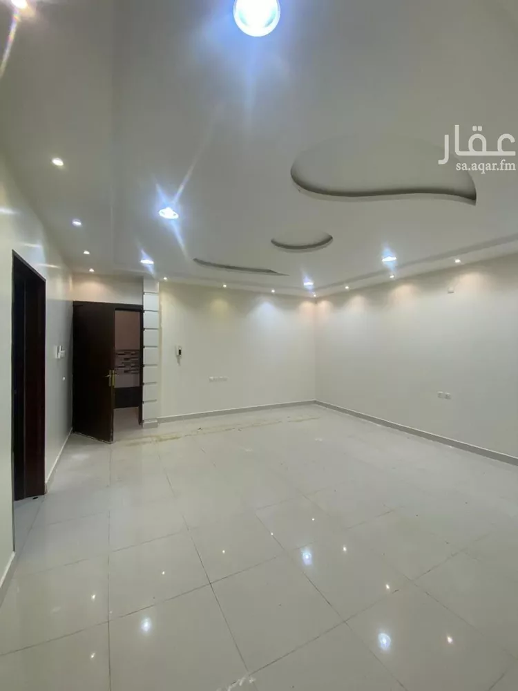 دور للإيجار في شارع عام, حي النهضة, مدينة البكيرية, منطقة القصيم صورة 3