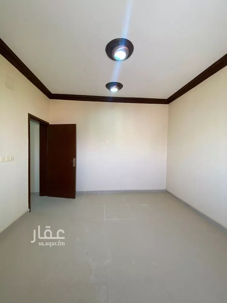 شقة للإيجار في شارع الملك خالد بن عبدالعزيز, حي النهضة, مدينة البكيرية, منطقة القصيم صورة 3