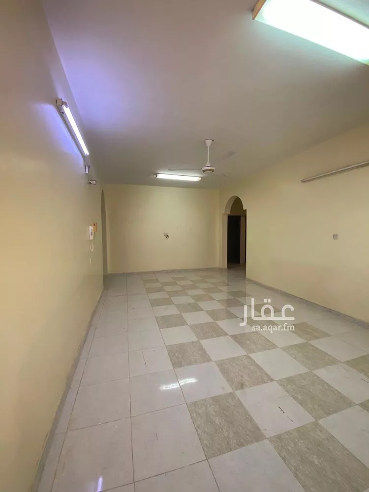 Floor for Rent in Al Bukayriyah Az Zuhur 23
