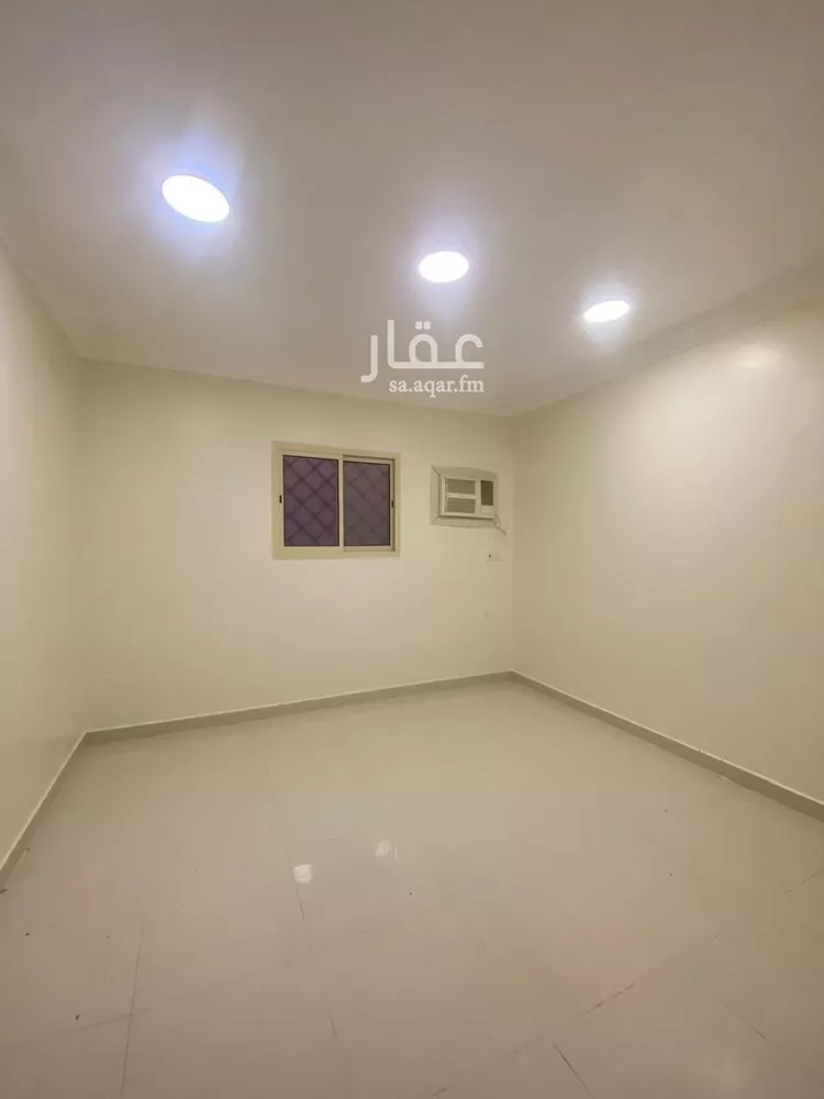 دور للإيجار في شارع عام, حي النهضة, مدينة البكيرية, منطقة القصيم صورة 5