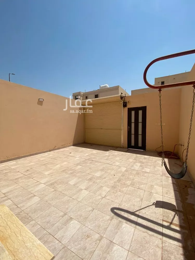 Floor for Rent in Al Bukayriyah Al Baida صورة 2
