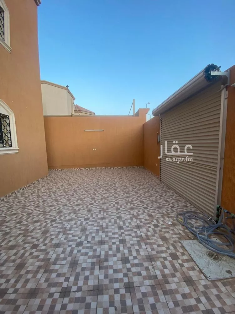 دور للإيجار في شارع عام, حي النهضة, مدينة البكيرية, منطقة القصيم صورة 2