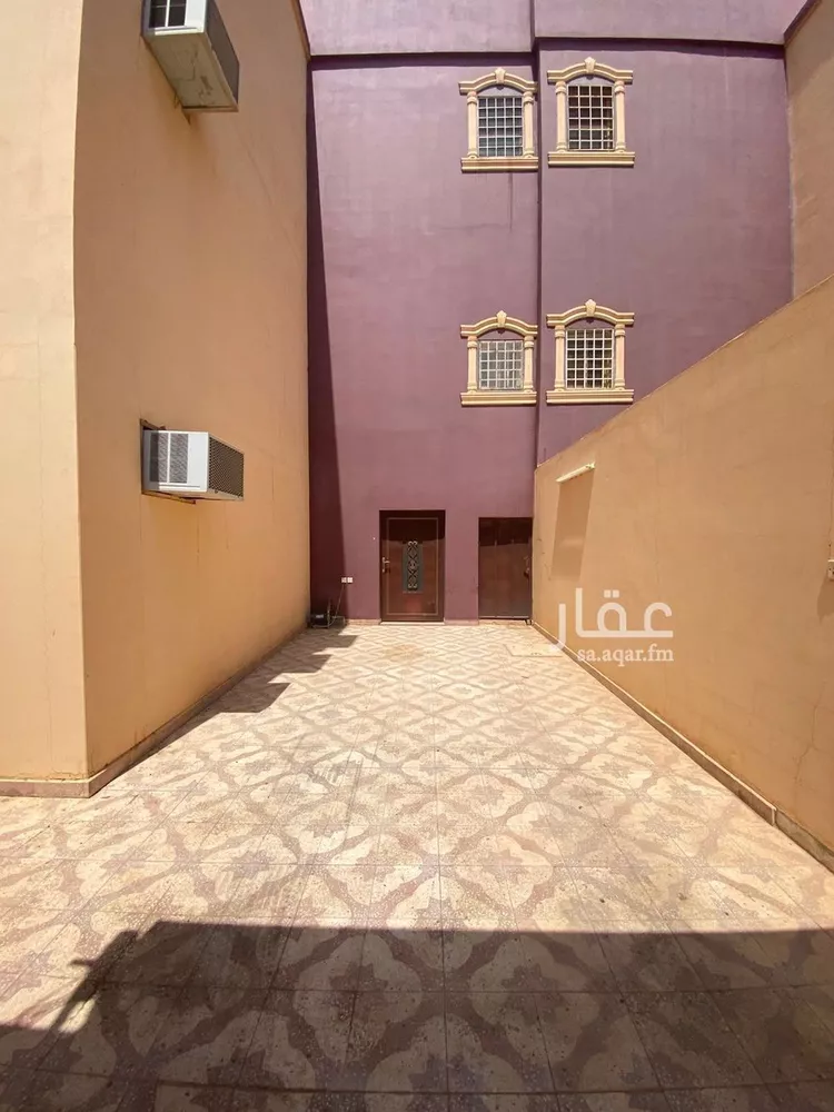 Floor for Rent in Al Bukayriyah Al Mohamadiah Subdivision 15