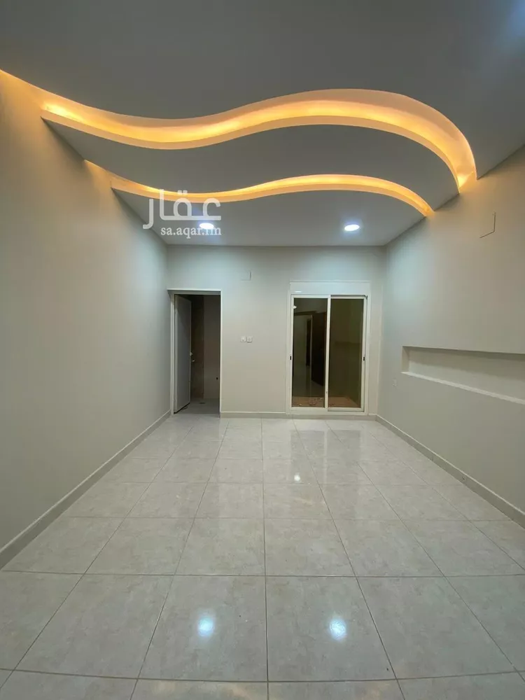 Floor for Rent in Al Bukayriyah Al Baida صورة 4