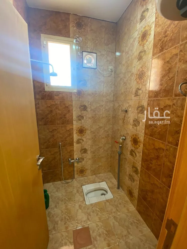 Floor for Rent in Al Bukayriyah Al Mohamadiah Subdivision 12