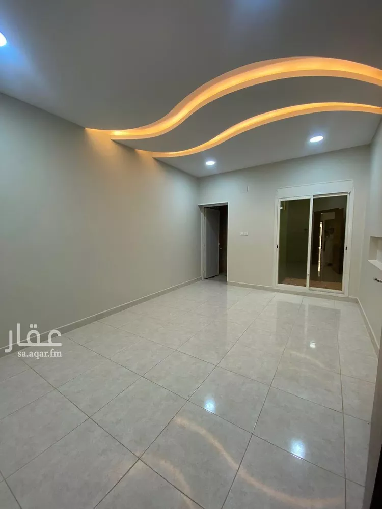 Floor for Rent in Al Bukayriyah Al Baida صورة 5