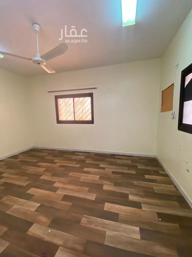 Floor for Rent in Al Bukayriyah Az Zuhur 9