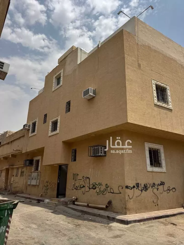 عمارة للبيع في شارع مسلم بن عبدالرحمن, حي عتيقة, مدينة الرياض, منطقة الرياض صورة 2
