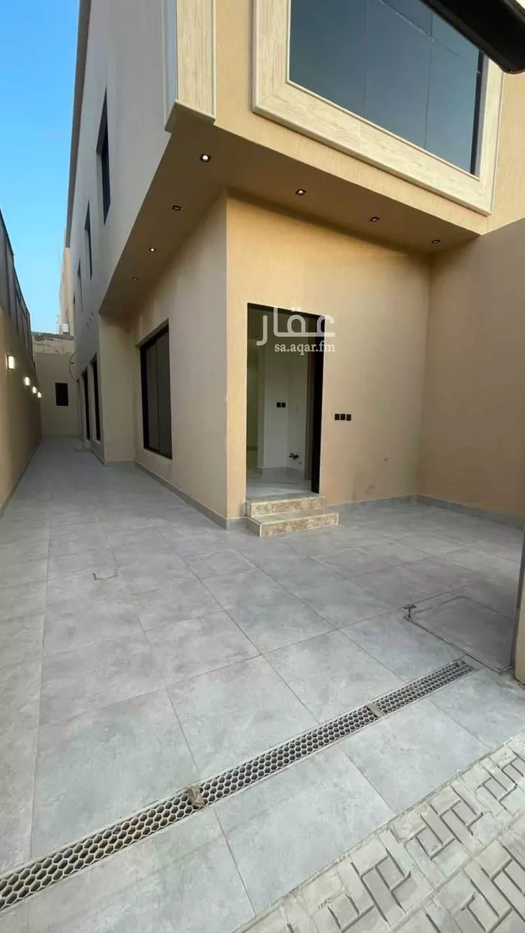 دور للبيع في شارع الكسائي, حي الزهرة, مدينة الرياض, منطقة الرياض 1 صورة