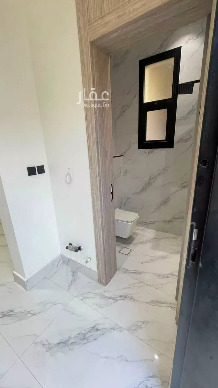 دور للبيع في شارع الكسائي, حي الزهرة, مدينة الرياض, منطقة الرياض صورة 3