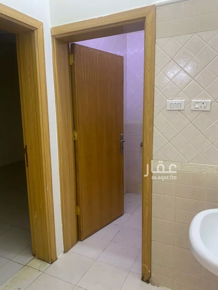 شقة للإيجار في شارع تقي الدين البكي, حي القيم الأعلى, مدينة الطائف, منطقة مكة المكرمة صورة 3