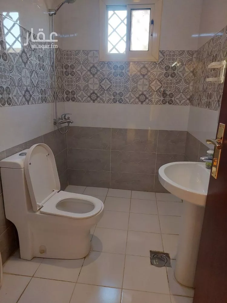 شقة للإيجار في شارع القرينية 72, حي القرينية, مدينة جدة, منطقة مكة المكرمة صورة 3