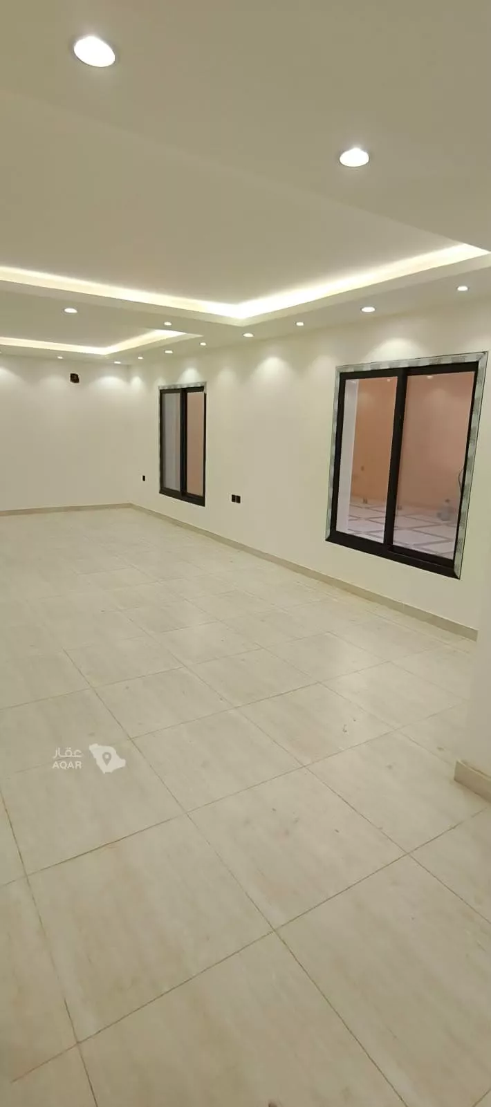فيلا للبيع في شارع الأنجب, حي الدار البيضاء, مدينة الرياض, منطقة الرياض 7