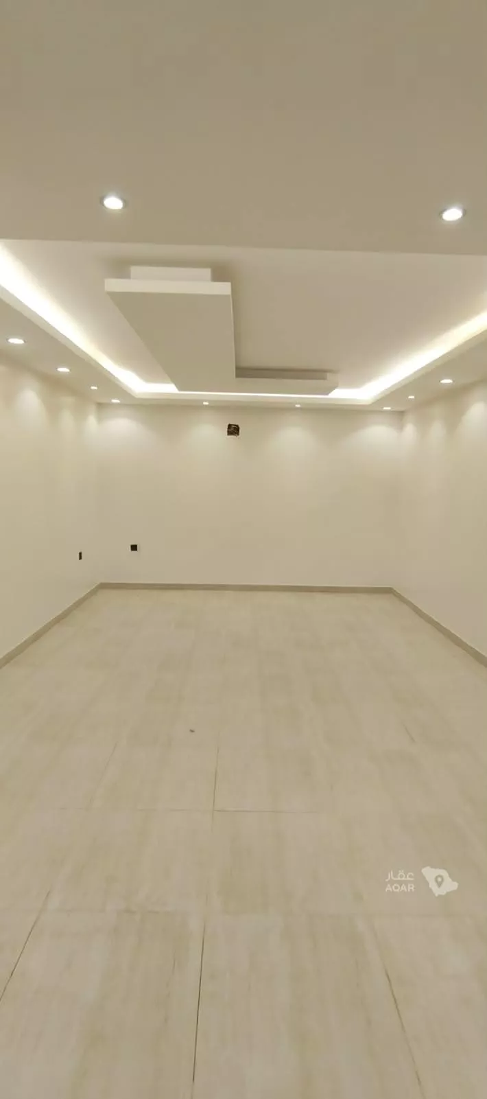 فيلا للبيع في شارع الأنجب, حي الدار البيضاء, مدينة الرياض, منطقة الرياض 11