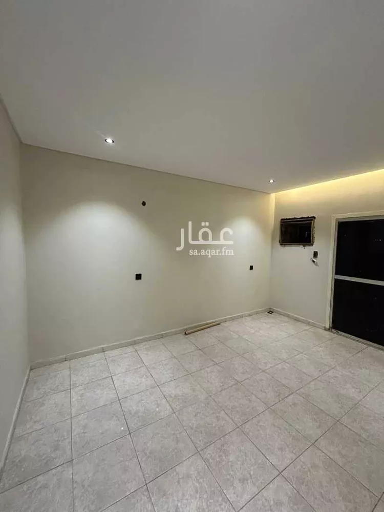 غرفة للإيجار في شارع وادي وج ، حي العزيزية ، جدة ، جدة صورة 4