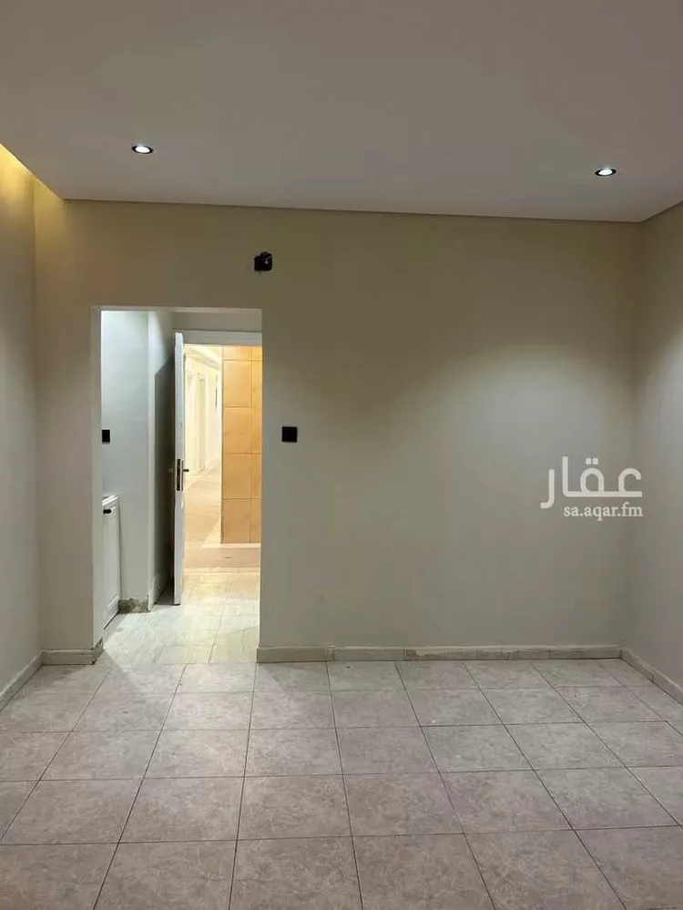 غرفة للإيجار في شارع وادي وج ، حي العزيزية ، جدة ، جدة