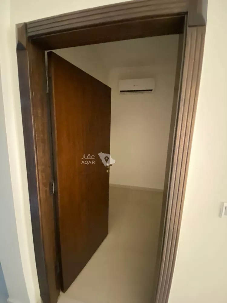 شقة للإيجار في شارع البنفسج, حي الدوحة الجنوبية, مدينة الظهران, المنطقة الشرقية 13
