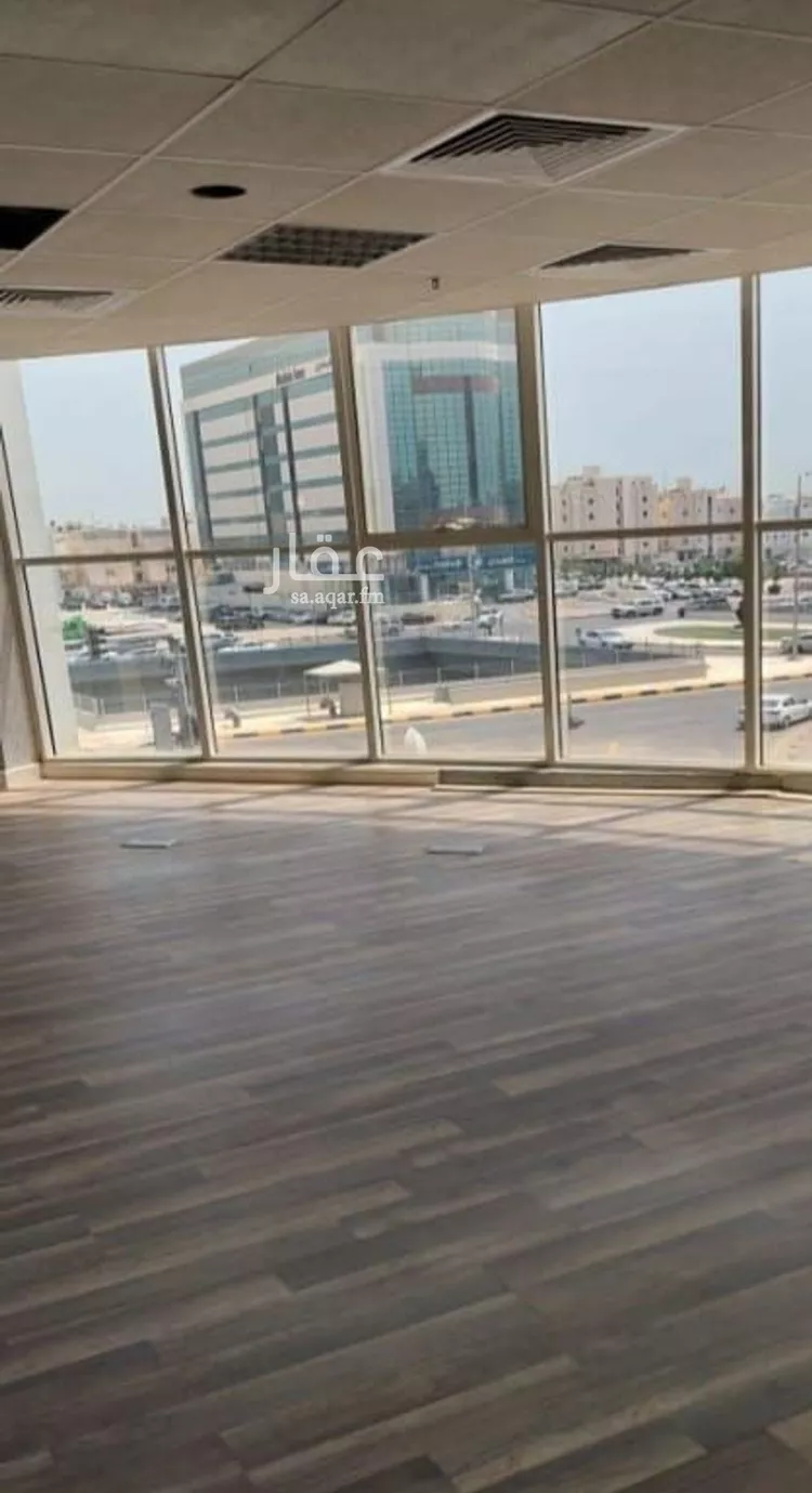 عمارة للإيجار في شارع طريق الظهران, حي الثقبة, مدينة الخبر, المنطقة الشرقية صورة 3