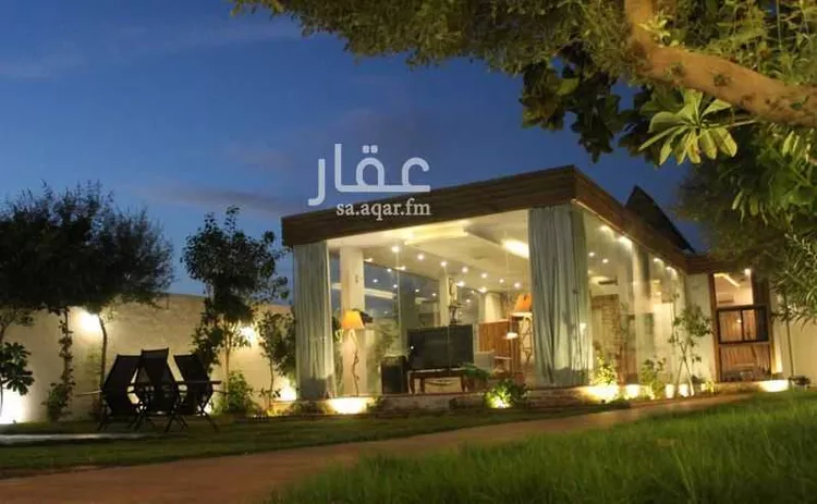 استراحة للبيع في شارع هجره عسيلان 1223, حي النقيب الجنوبي, مدينة بريدة, منطقة القصيم