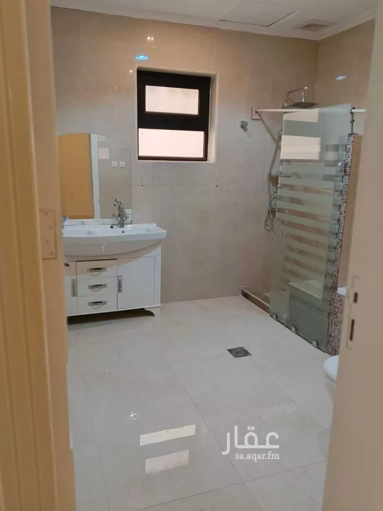 فيلا للإيجار في شارع زكريا الانصاري, حي اليرموك, مدينة الخبر, المنطقة الشرقية 13