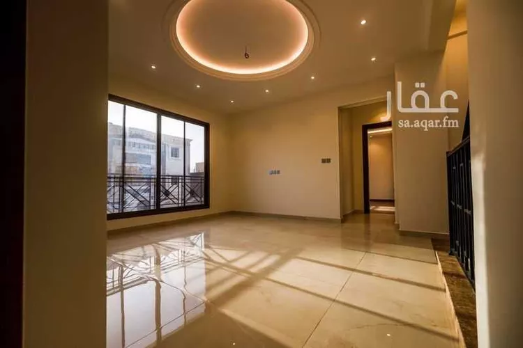 فيلا للبيع في شارع المراح, حي الصواري, مدينة الخبر, المنطقة الشرقية 8