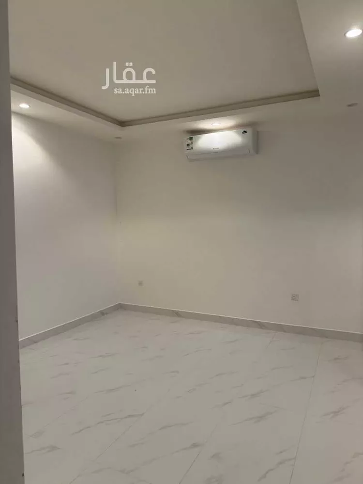 فيلا للإيجار في شارع مرج الديباج, حي سلطانة, مدينة الرياض, منطقة الرياض صورة 3