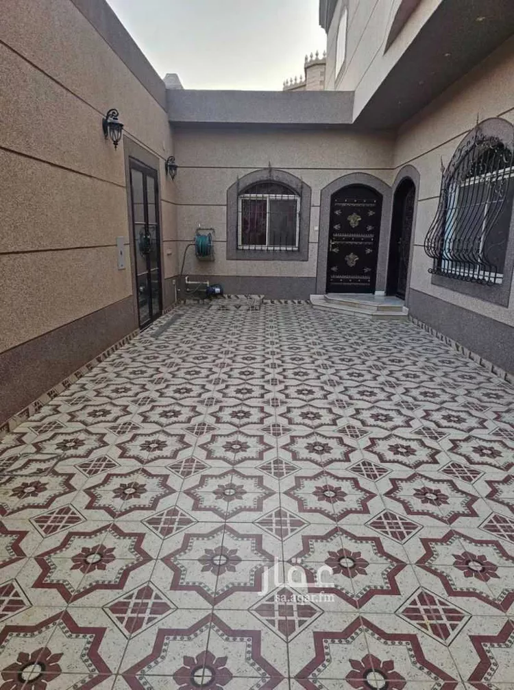 فيلا للإيجار في شارع ال عبدالقادر, حي سلطانة, مدينة الرياض, منطقة الرياض