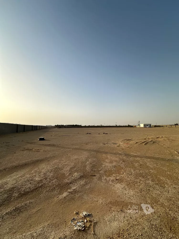 Farm for rent in Al Muzahimiyah Shukhaib 6