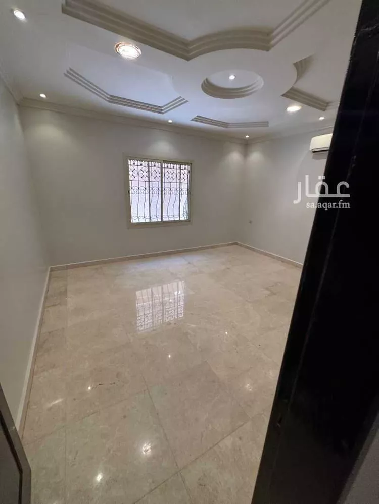 فيلا للبيع في شارع عاصم بن عدي, حي الياسمين, مدينة الرياض, منطقة الرياض