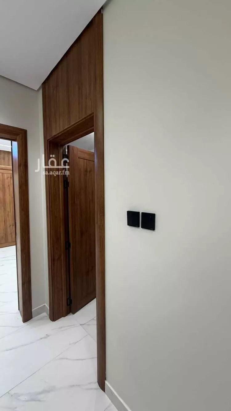 فيلا للبيع في شارع المشارق, حي الوادي, مدينة الرياض, منطقة الرياض 9
