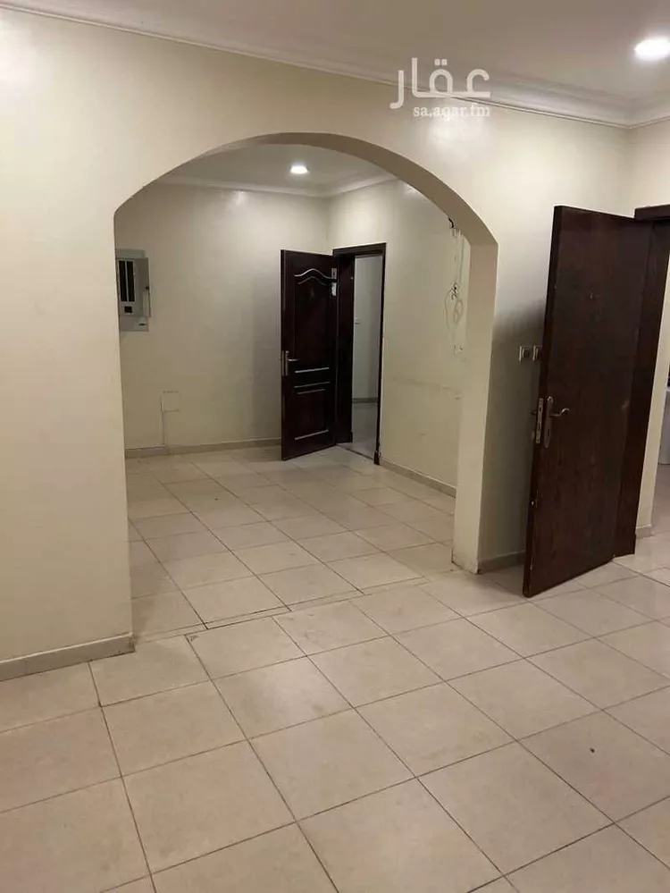 شقة للإيجار في شارع الامام علي بن ابي طالب, حي النزهة, مدينة الدمام, المنطقة الشرقية صورة 4