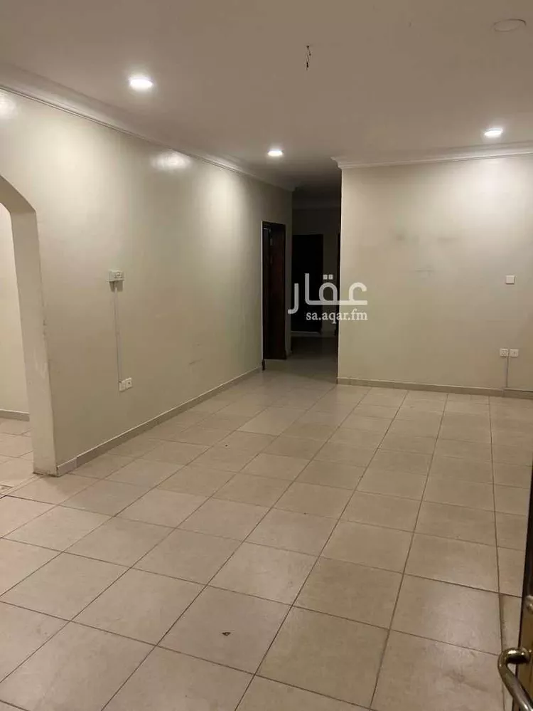 شقة للإيجار في شارع الامام علي بن ابي طالب, حي النزهة, مدينة الدمام, المنطقة الشرقية صورة 3