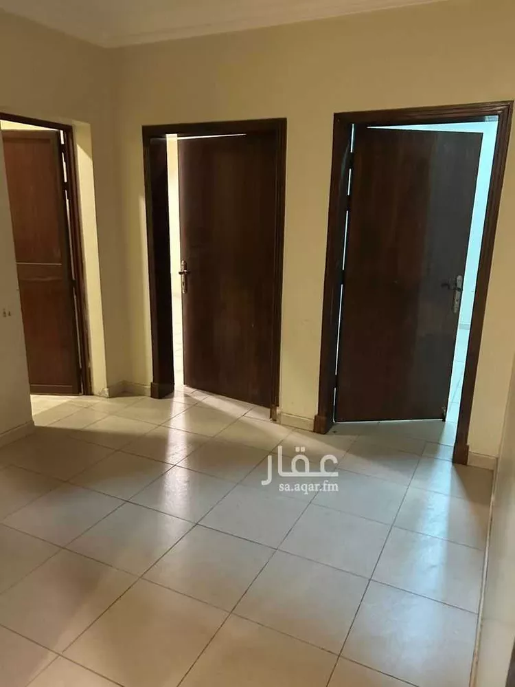 شقة للإيجار في شارع الامام علي بن ابي طالب, حي النزهة, مدينة الدمام, المنطقة الشرقية صورة 3