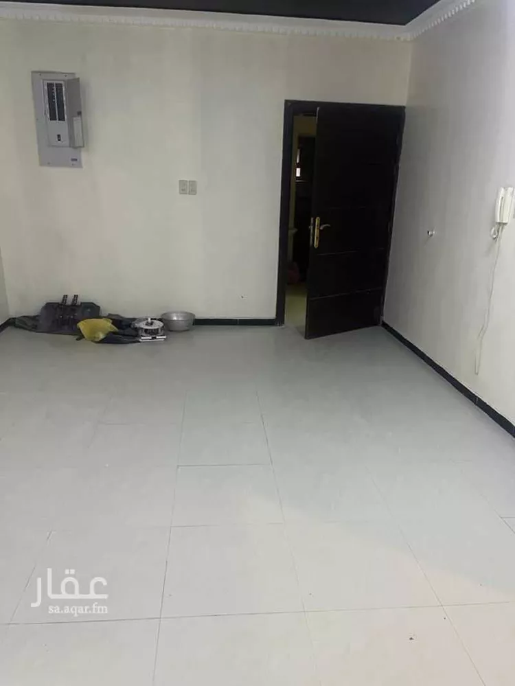 عمارة للإيجار في شارع الملك عبدالله بن عبدالعزيز, حي منسوبي التعليم الأول, مدينة الاحساء, المنطقة الشرقية